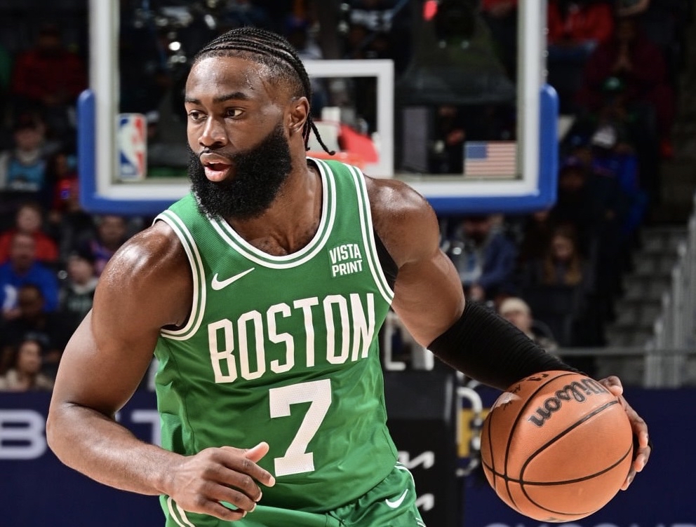 凯尔特人客场擒下魔术,布朗稳定发挥 凯尔特人客场擒下魔术,布朗稳定发挥