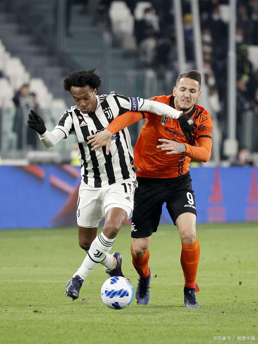 尤文图斯客场取下三分,提升排名 尤文图斯客场取下三分,提升排名