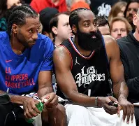 高挂大连的卡哇伊：快船有个大巷马戏团