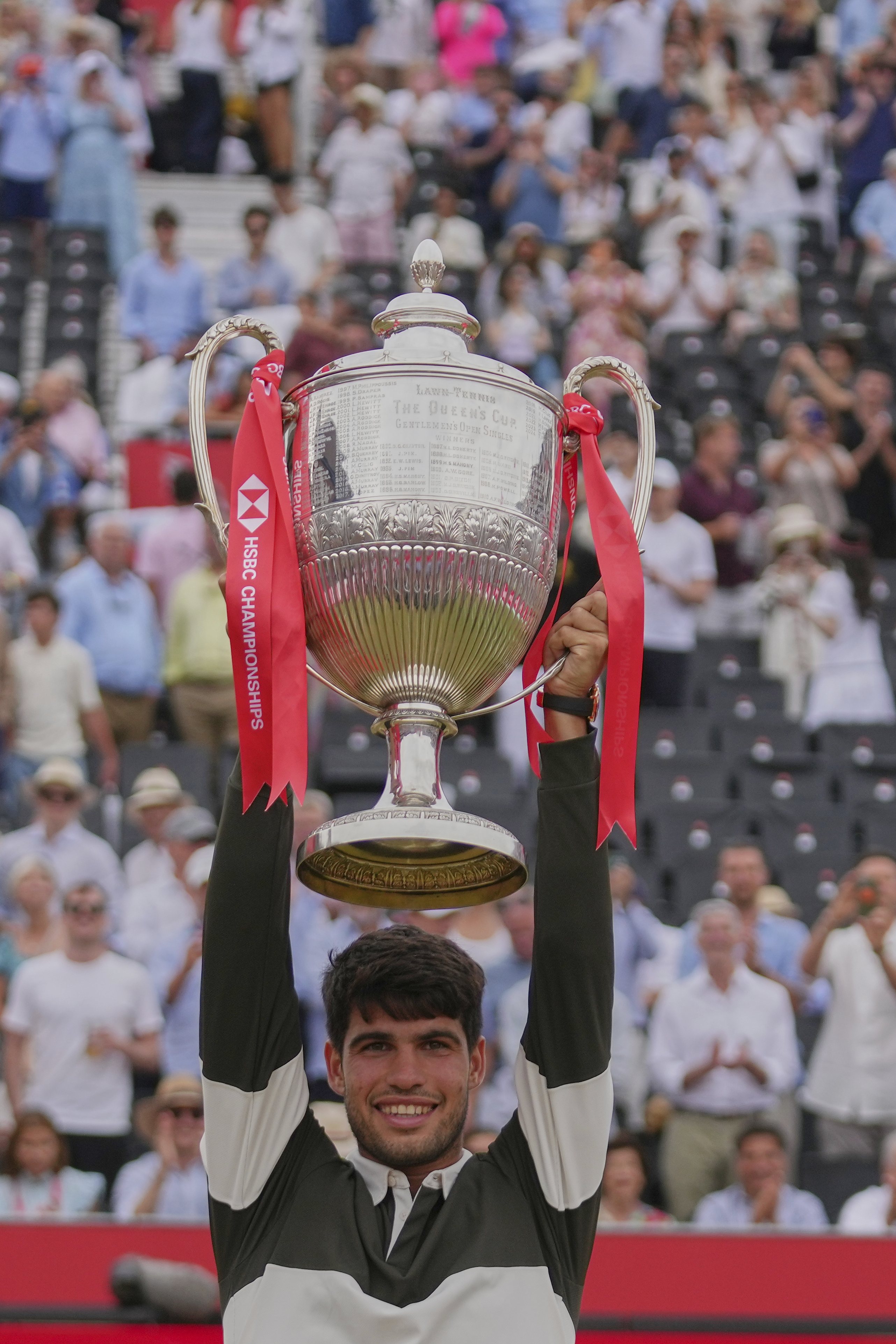 意大利网球队逆转西班牙网球队,阿尔卡拉斯惊艳世界 意大利网球队逆转西班牙网球队,阿尔卡拉斯惊艳世界