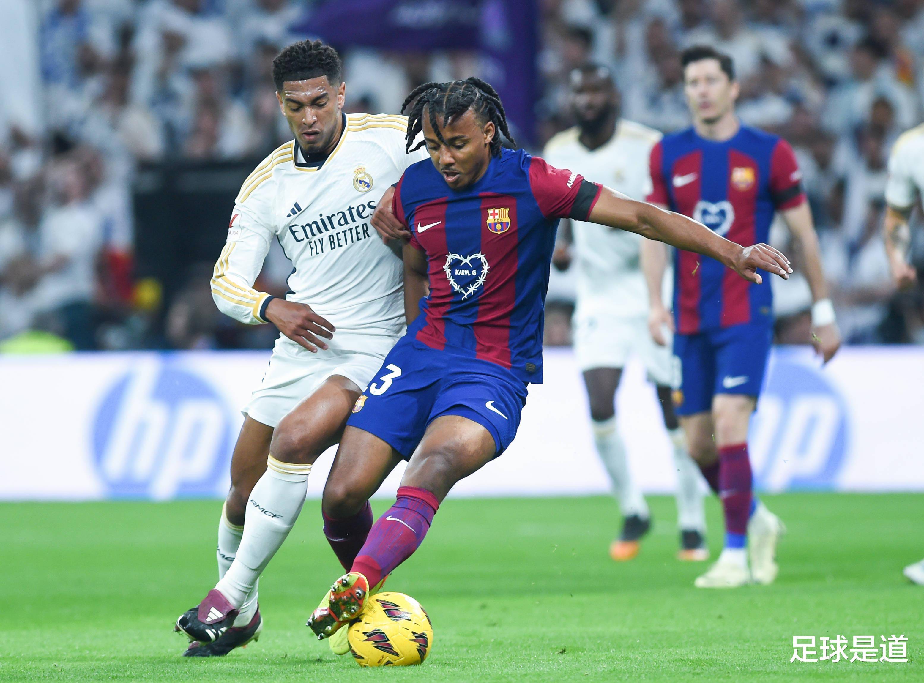 熊猫体育全站APP下载-巴萨与皇家社会的对决谁将笑到最后?