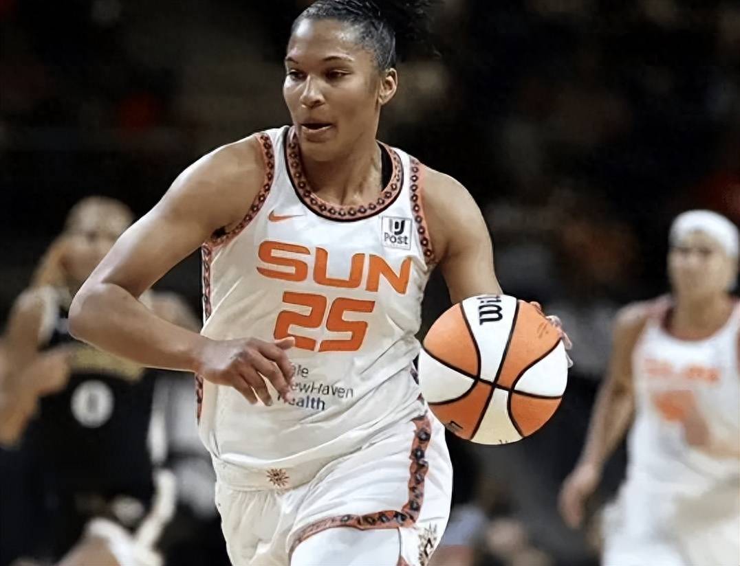 尼斯官方宣布签约前锋,球队锋线再添火力的简单介绍 尼斯官方宣布签约前锋,球队锋线再添火力的简单介绍